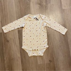 NWT Kate Quinn The Woods Honeycomb Beechwood Modal Long Sleeve Onesie 18-24 mo